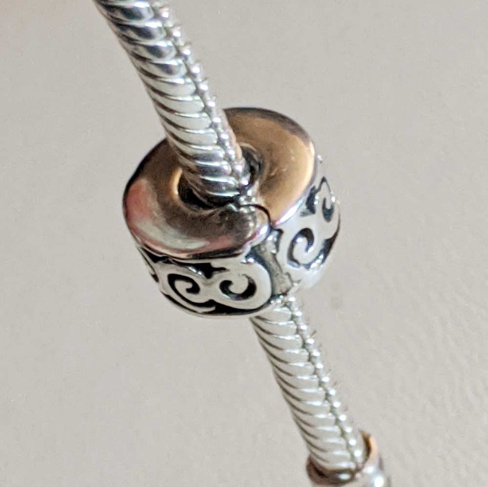 Chamilia Swirl Lock